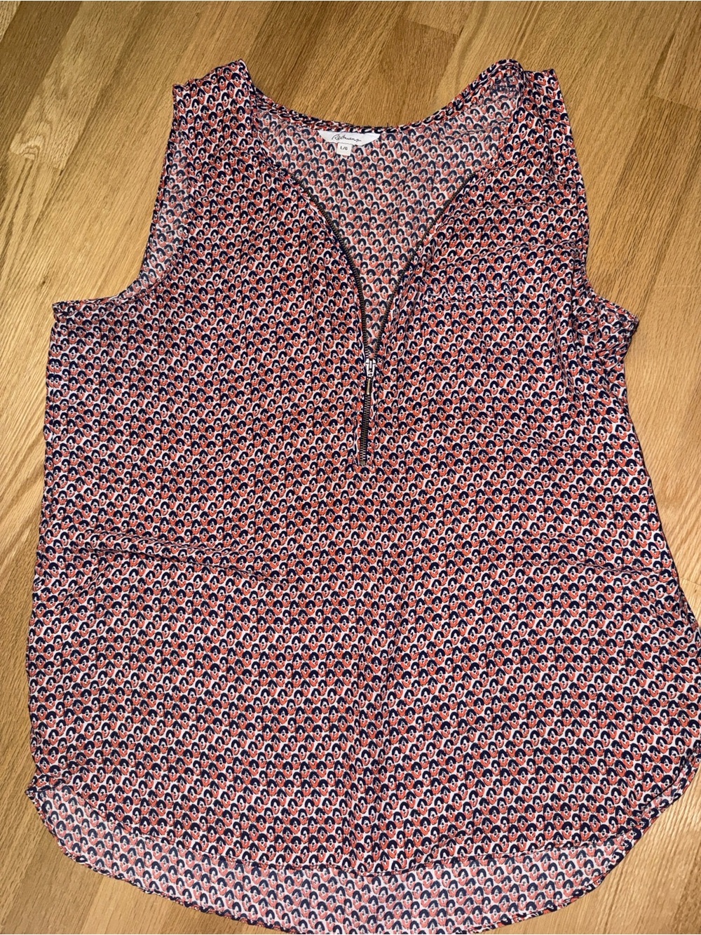 Reitmans Sleeveless Zip-Front Printed Camisole - Red/Orange & NavyBlue